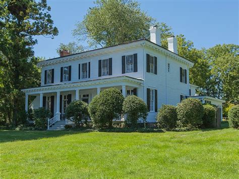 13 Colonial Style Homes For Sale In The 13 Colonies