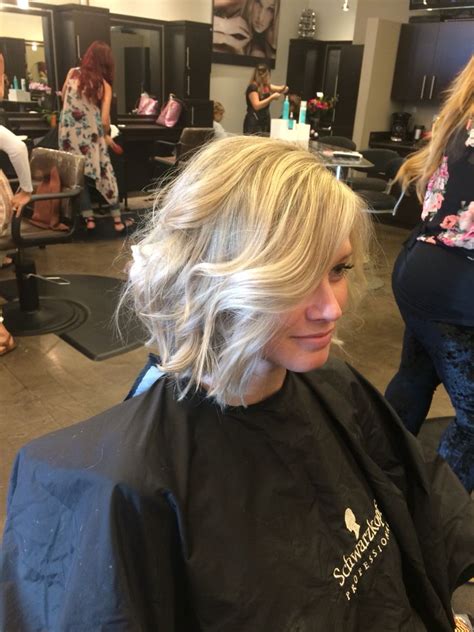 Icy Blonde Bob Hair Beauty Hair Styles Blonde Bobs