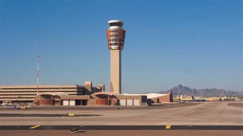 CLOSEST AIRPORT TO GRAND CANYON - 8 WAYS TO FLY