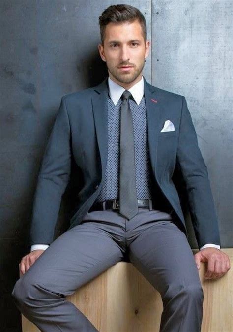 Pin By The Man In Black On Men Wearing Suits In Formal Men