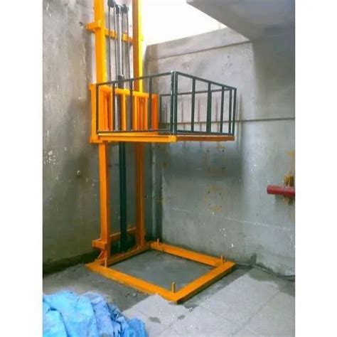 Hydraulic Cage Lift Operating Height 40 50 Feet Capacity 3 4 Ton At