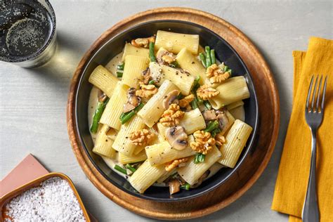 Creamy Truffle And Mushroom Rigatoni Recipe HelloFresh