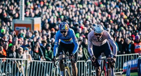 E Saxo Bank Classic Wout Van Aert Super A Tadej Pogacar Y Consigui