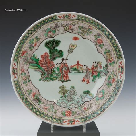 Grand Plat Famille Verte Porcelaine Figures Dans Catawiki