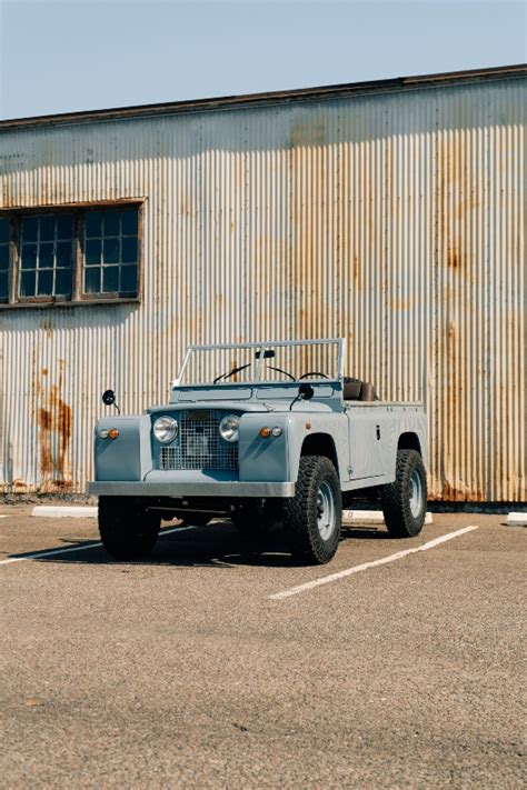 Himalaya Limited Edition Land Rover Defender