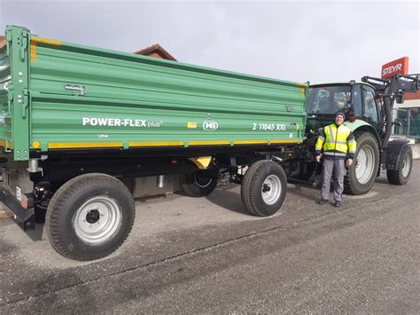 Ein Brantner Z 11045 XXL Kipper Landtechnik Sederl