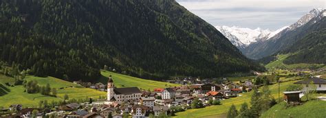 Ferienwohnungen In Neustift Apartments Bucher Neustift Im Stubaital