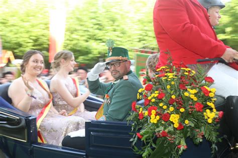 Sch Tzenfest Pbsv Mo Parade Paderborn Sch Tzenplatz Paderline