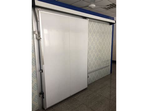 Manual Sliding Door Cold Storage Door Manufacturer Yuyan ETW