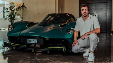 Tristeza Fernando Alonso Estrena Su Aston Martin Valkyrie Y Se Queda