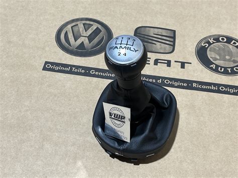 VW Caddy MK3 2KA 2KB 2KH 2KJ 5 Speed Gear Knob Anthracite Black Gaiter