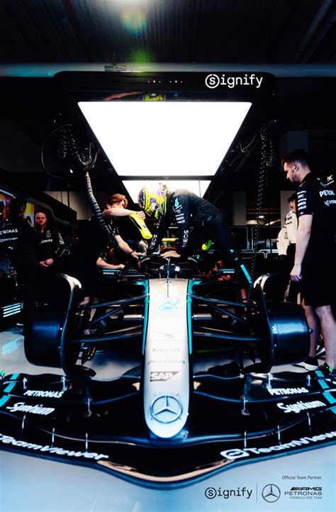 Signify Se Une Como Nuevo Patrocinador Del Equipo De F Rmula Mercedes