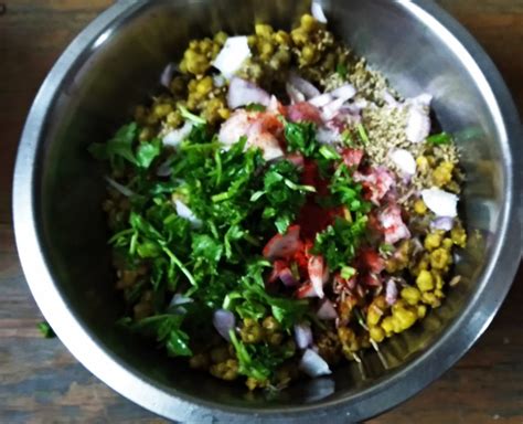 Green Moong Ki Sookhi Dal Moong Dal Chaat Blast Of Flavours