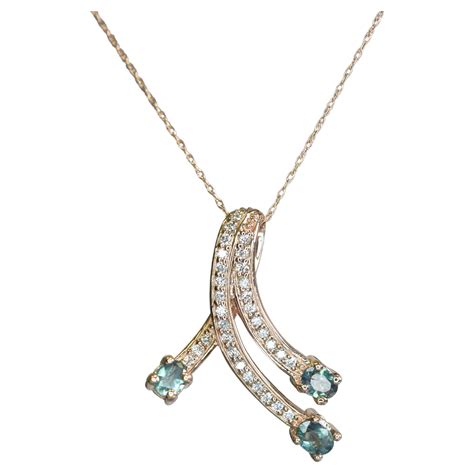 Natural Alexandrite And Diamond Necklace In Rose Gold For Sale At 1stDibs