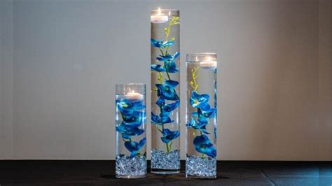 33 Terrific Blue Wedding Flower Centerpieces For Your Table