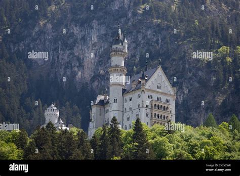 Famous Neuschwanstein Fotos Und Bildmaterial In Hoher Aufl Sung Alamy