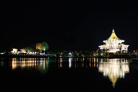 Photolivation Night In Kuching City