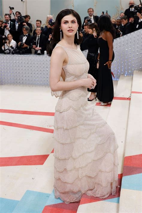 Alexandra Daddario Cosmopolita