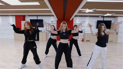 Itzy Uploads Fierce Dance Practice Video For End Of 2020 Performance