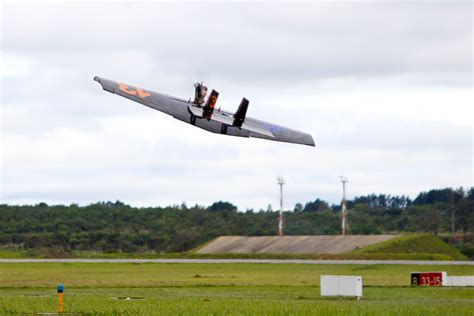 BlackBird Aerodesign | Universidade Federal Fluminense