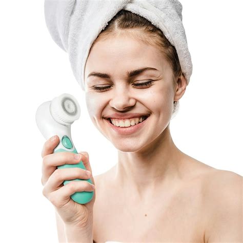 best cleansing brushes for face 3