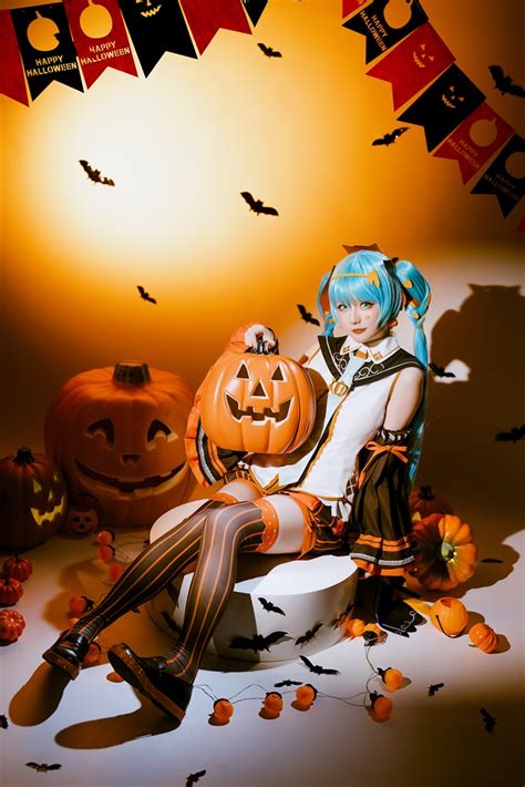 Hoshilily 星之迟迟 Hatsune Miku Halloween Nude NudeCosplayGirls