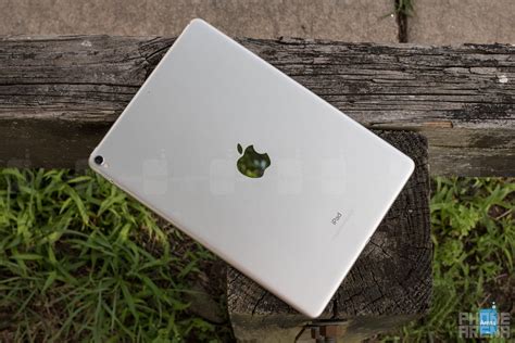 Apple iPad Pro 10.5 Review - PhoneArena