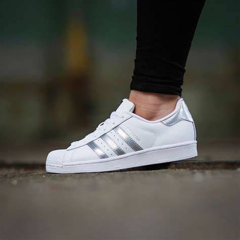 Adidas Superstar Blancas Con Rayas Plateadas Para Mujer 2017 Zapatos