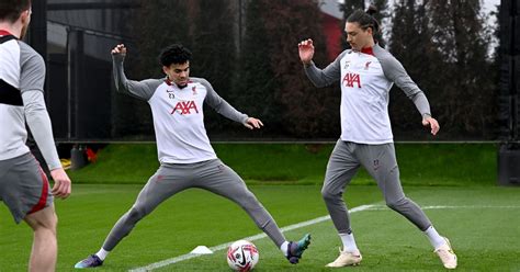 Luis Díaz leaves training ground in awe as four clubs chase Liverpool ...