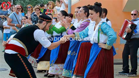 Arbëreshë gli Albanesi della Calabria usi costumi storia