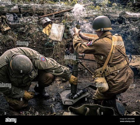 American soldiers firing a mortar hi-res stock photography and images ...