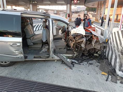 Accidente En La Caseta De Tlalpan Deja Cinco Personas Lesionadas