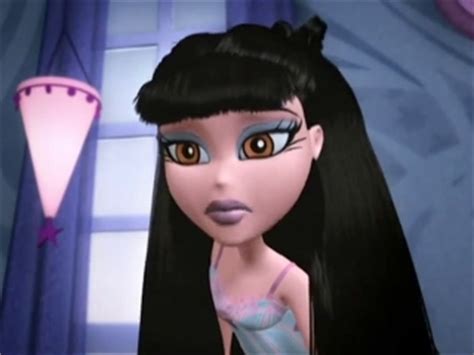 Bratz Go To Paris: The Movie Trailer (2013) - Video Detective