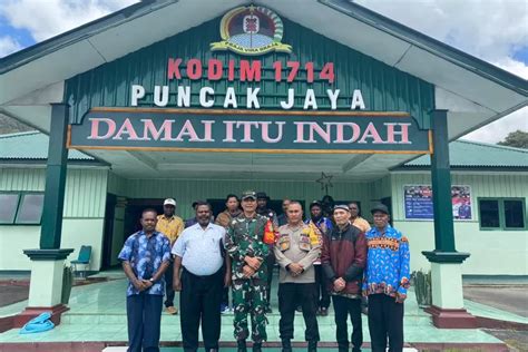 Dandim 1714 PJ Dan Para Tokoh Masyarakat Duduk Bersama Menjaga Wilayah