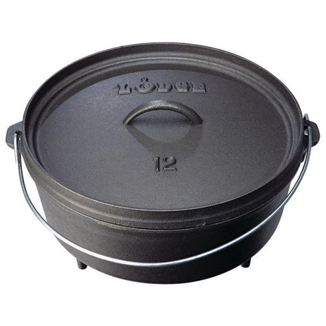 Lodge 6 Quart Cast Iron Camp Dutch Oven L12co3