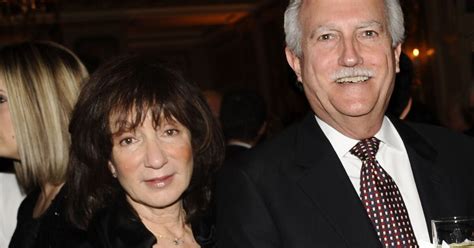 Jackie and Mike Bezos Give $166 Million to NYU Langone Health for Low ...