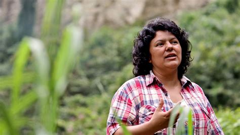 Cinco A Os Sin La Activista Berta C Ceres Qui N Orden Su Asesinato