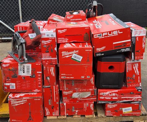 MILWAUKEE TOOL PALLET LOT ID 122101 Untested Customer Returns