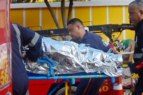 Sobe Para Seis N Mero De Mortos Em Desabamento De Pr Dio Em Olinda Pe