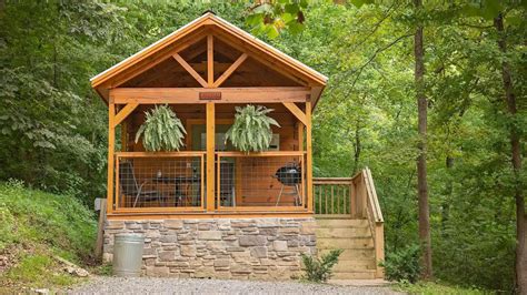 Tiny Cabin Tour At Wauhatchie Woodlands A Timberroot Rustic Retreat