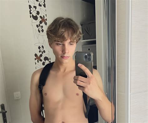 Vidéos porno gay gratuites Film français xHamster