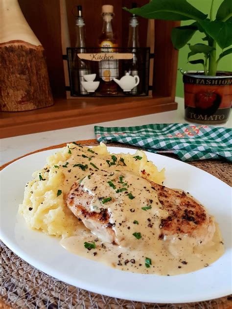 Chicken With Creamy Dijon Sauce And Mashed Potatoes Best Recipes