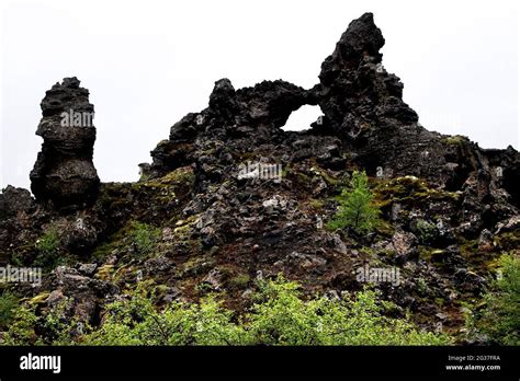 Lava formations, volcanic rock, cooled lava flow, lava gate ...