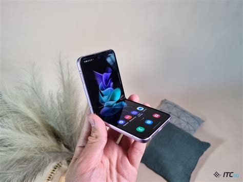 Первый взгляд на Galaxy Z Flip3