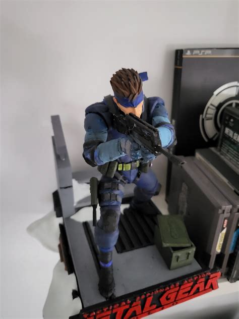 3D printing Solid Snake Metal Gear Solid 1 version fan art 3D print model • made with Anycubic ...