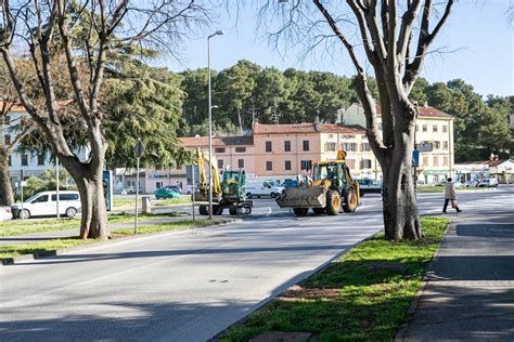 Zapo Ela Rekonstrukcija Ulice Starih Statuta Kao Prva Faza Ure Enja