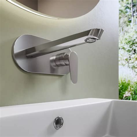 Miscelatore Lavabo A Muro Canna 20 Cm Con Piastra Cromo Lir