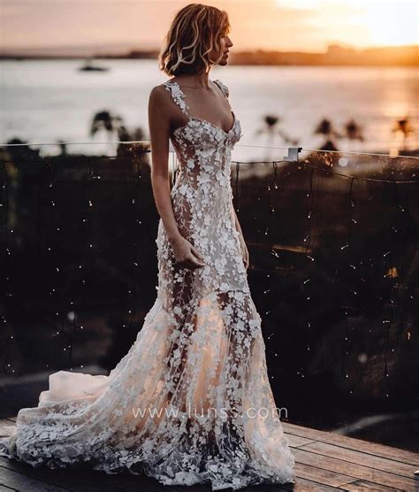 Sexy Beach Wedding Dresses 2022