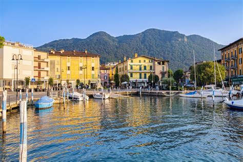 Iseo (BS): cosa vedere . Lago d'Iseo: cosa fare e vedere, borghi più ...