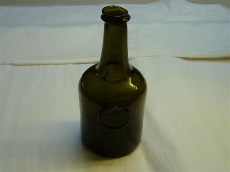 Bottle York Museums Trust Antique Glass Bottles Antique Glass Glass Bottles